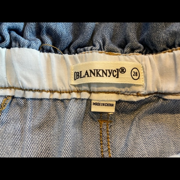 NWT Blank NYC Denim Self-belt Short Sz. 28 - Picture 5 of 9
